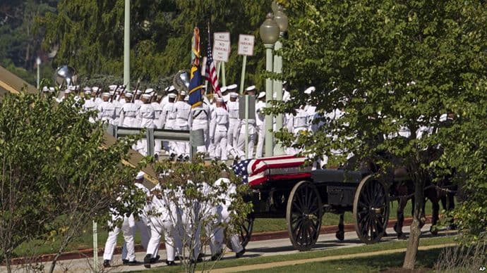 Sahranjen američki senator Džon Mekejn Sahranjen američki senator Džon Mekejn
