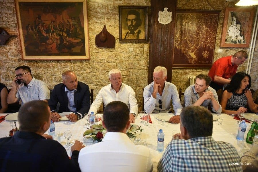 Marković nezadovoljan kako lokalna vlast na Cetinju sprovodi projekte Marković nezadovoljan kako lokalna vlast na Cetinju sprovodi projekte