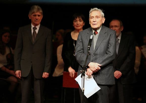 Ovako je o braku, djeci i ljubavi govorio Vladeta Jerotić Ovako je o braku, djeci i ljubavi govorio Vladeta Jerotić