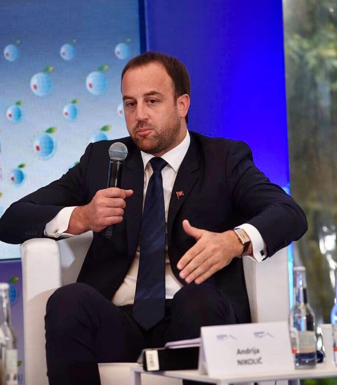 Andrija Nikolić učestvovao na Ekonomskom forumu u Krinjici Andrija Nikolić učestvovao na Ekonomskom forumu u Krinjici