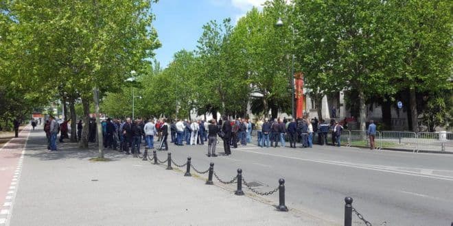 Bivši radnici KAP-a ponovo počinju sa okupljanjima Bivši radnici KAP-a ponovo počinju sa okupljanjima