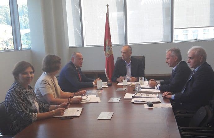 Simović sa direktorom Fonda PIO razgovarao o penzionom sistemu Simović sa direktorom Fonda PIO razgovarao o penzionom sistemu