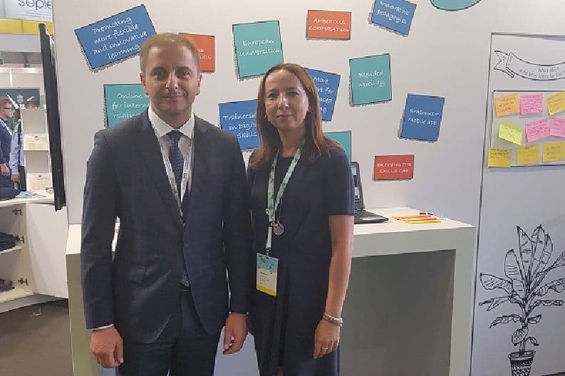 Šehović: Povećavamo broj programa za studentske razmjene i stipendiranja Šehović: Povećavamo broj programa za studentske razmjene i stipendiranja