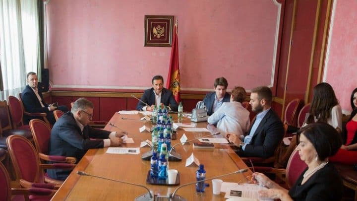 Održaće kontrolno saslušanje o Aerodromima Održaće kontrolno saslušanje o Aerodromima