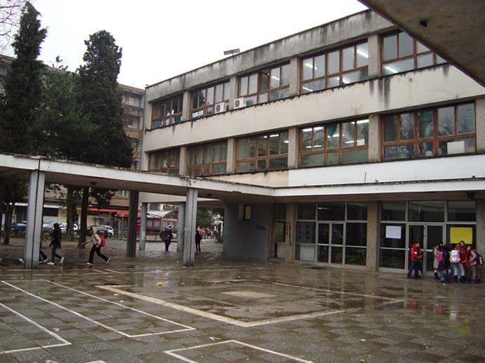 Roditelji ogorčeni uslovima u OŠ Maksim Gorki Roditelji ogorčeni uslovima u OŠ Maksim Gorki