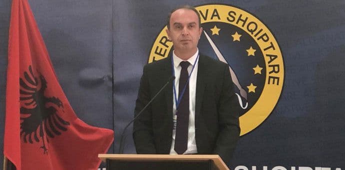 Izborni zakon diskriminiše Albance Izborni zakon diskriminiše Albance