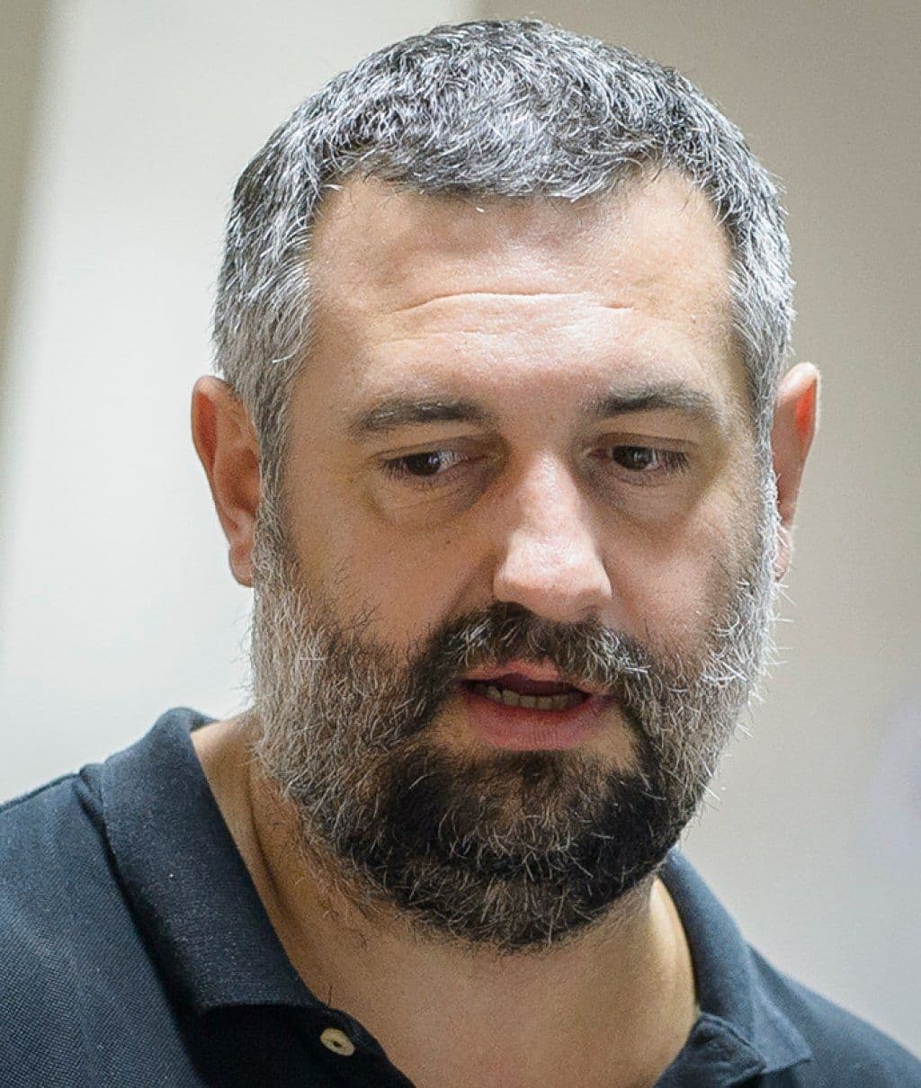 Putovanje bez kočnica u tiraniju banalnosti Putovanje bez kočnica u tiraniju banalnosti