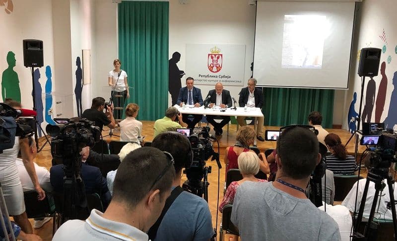 Atlas Grupa najavila značajnu umjetničku donaciju Ministarstvu kulture Crne Gore Atlas Grupa najavila značajnu umjetničku donaciju Ministarstvu kulture Crne Gore