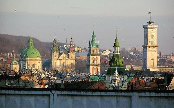 Na zapadu Ukrajine zabranjene knjige, filmovi i pjesme na ruskom Na zapadu Ukrajine zabranjene knjige, filmovi i pjesme na ruskom