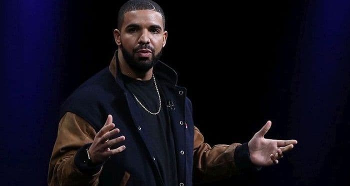 Drejk tužio obožavateljku sa kojom je spavao Drejk tužio obožavateljku sa kojom je spavao