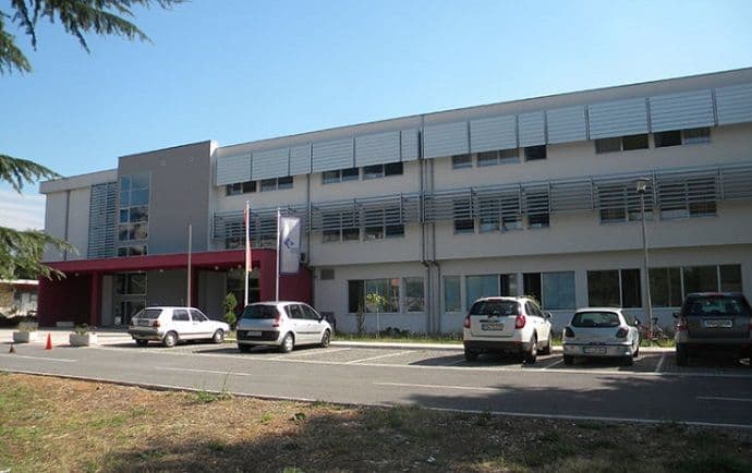 Dnevno na zračenju 150 pacijenata Dnevno na zračenju 150 pacijenata