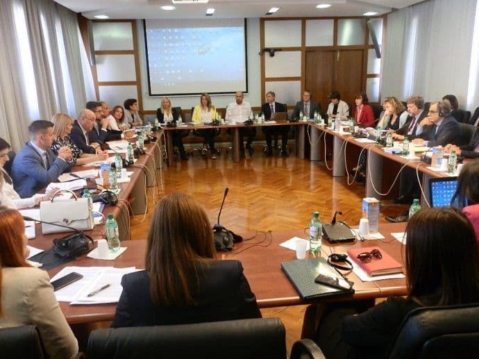 Radunović: Cilj fiskalna održivost i pravilno upravljanje javnim finansijama Radunović: Cilj fiskalna održivost i pravilno upravljanje javnim finansijama