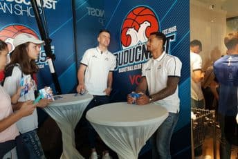 Svečano otvoren fan šop KK Budućnost Voli (FOTO)