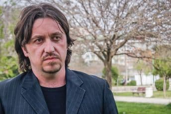 Sekulović: Smiriti tenzije, da je DPS odložio glasanje to bi bilo proglašeno znakom slabosti Sekulović: Smiriti tenzije, da je DPS odložio glasanje to bi bilo proglašeno znakom slabosti