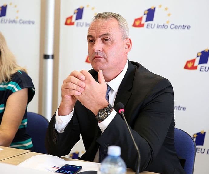 ĐOKAJ: Uigrana šema da dođu do novca ĐOKAJ: Uigrana šema da dođu do novca