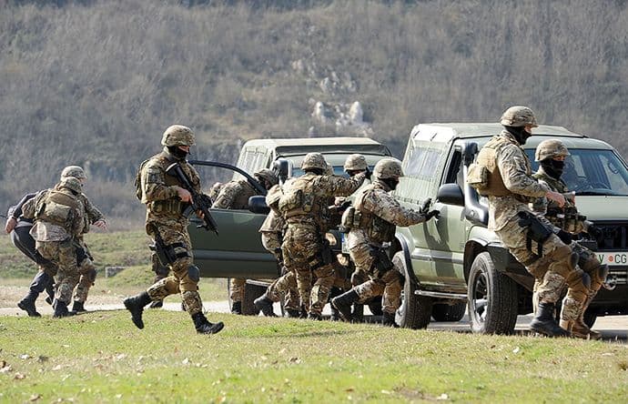 Vojska Crne Gore dobila ocjenu „borbeno spremna“ Vojska Crne Gore dobila ocjenu „borbeno spremna“
