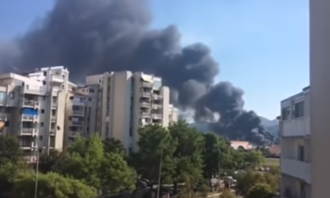 Izgorjele tri barake u barskom naselju Sokolana Izgorjele tri barake u barskom naselju Sokolana