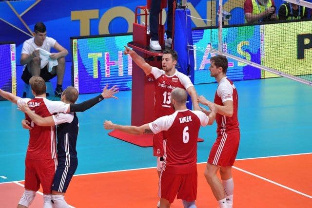 Poljska na tronu! Foto: FIVB