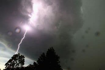 Region: Očekuju se obilne padavine, izdato i upozorenje Region: Očekuju se obilne padavine, izdato i upozorenje