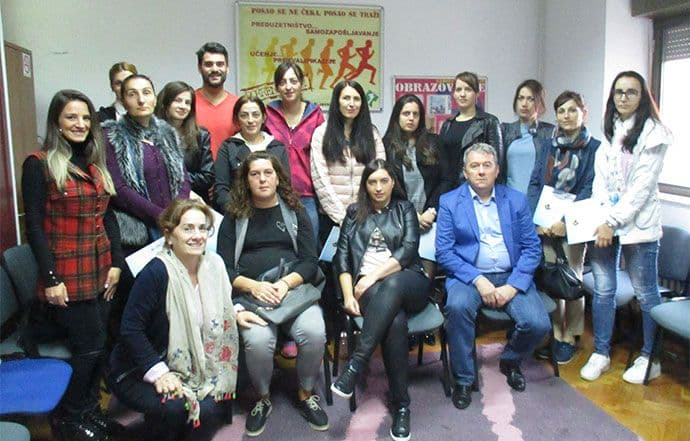 NIKŠIĆ: 15 nezaposlenih dobilo sertifikat za zanimanje računovodstveni tehničar NIKŠIĆ: 15 nezaposlenih dobilo sertifikat za zanimanje računovodstveni tehničar