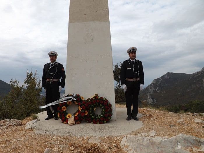 Brajković sa delegacijom VCG položio vijenac na spomenik na Tuđemilima Brajković sa delegacijom VCG položio vijenac na spomenik na Tuđemilima