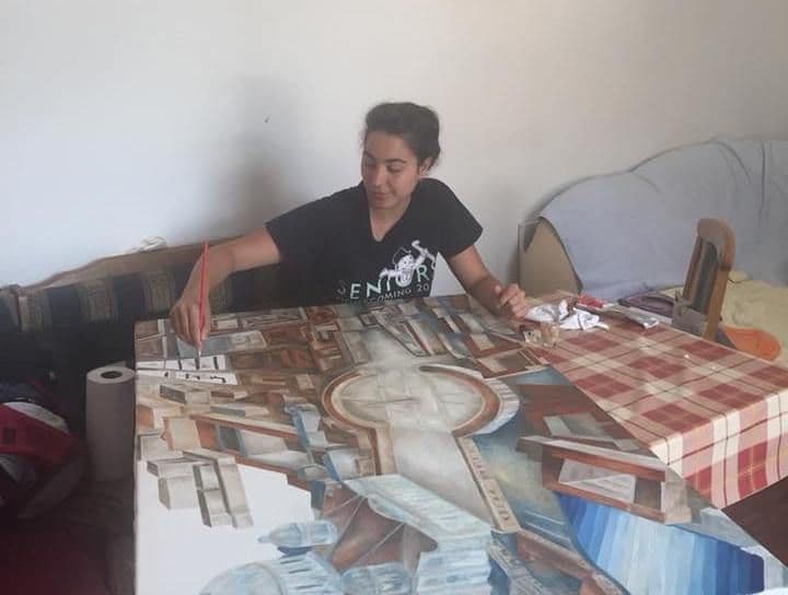 Nastavnica matematike osvaja medalje u maratonu, svira instrumente i slika Nastavnica matematike osvaja medalje u maratonu, svira instrumente i slika