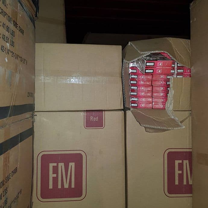 Zaplijenjene cigarete vrijedne oko 720 hiljada eura Zaplijenjene cigarete vrijedne oko 720 hiljada eura