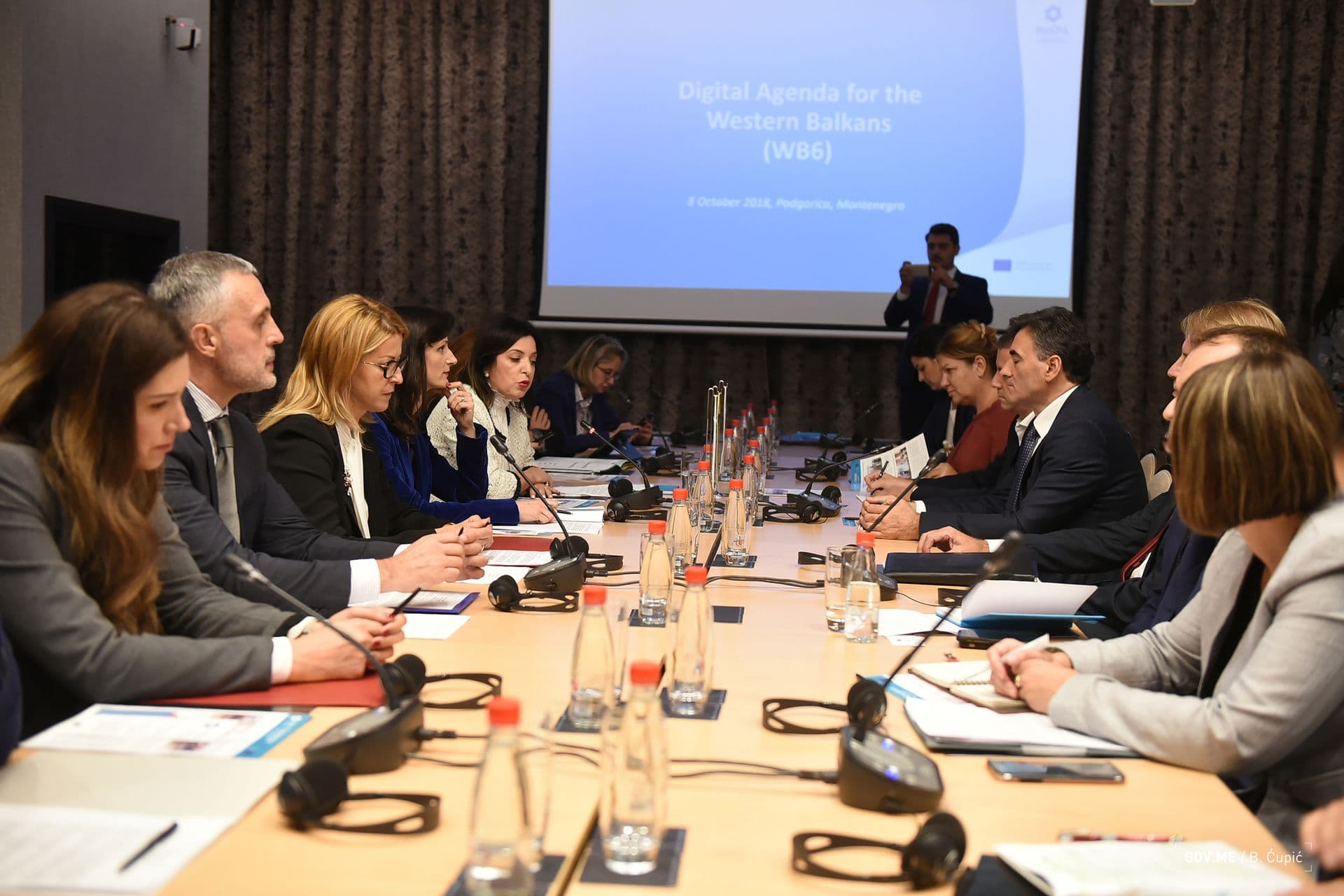 Zajednički tehnički standardi moraju se podržati Zajednički tehnički standardi moraju se podržati