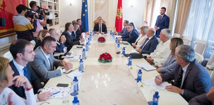 Brajović traži imena kandidata, glasanje najkasnije u ponedjeljak Brajović traži imena kandidata, glasanje najkasnije u ponedjeljak