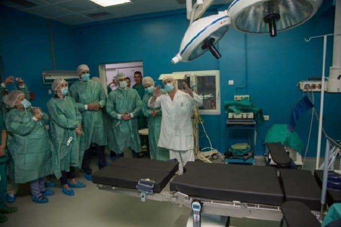 CGES donirao cetinjskoj bolnici najsavremeniji operacioni sto CGES donirao cetinjskoj bolnici najsavremeniji operacioni sto