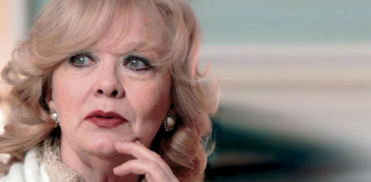 Sahrana Milene Dravić danas u Aleji zaslužnih građana Sahrana Milene Dravić danas u Aleji zaslužnih građana