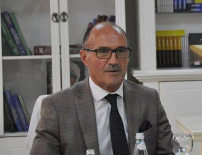 Smijenjen kosovski ministar policije Smijenjen kosovski ministar policije