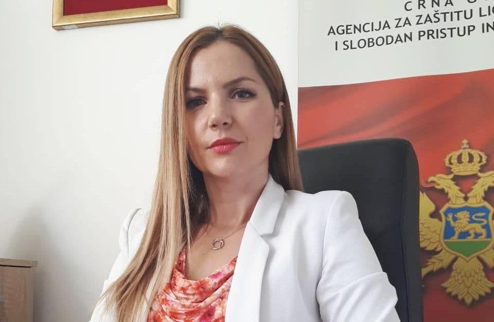 AZLP nije nadležna za slučajeve dobrovoljnog davanja ličnih podataka na društvenim mrežama AZLP nije nadležna za slučajeve dobrovoljnog davanja ličnih podataka na društvenim mrežama