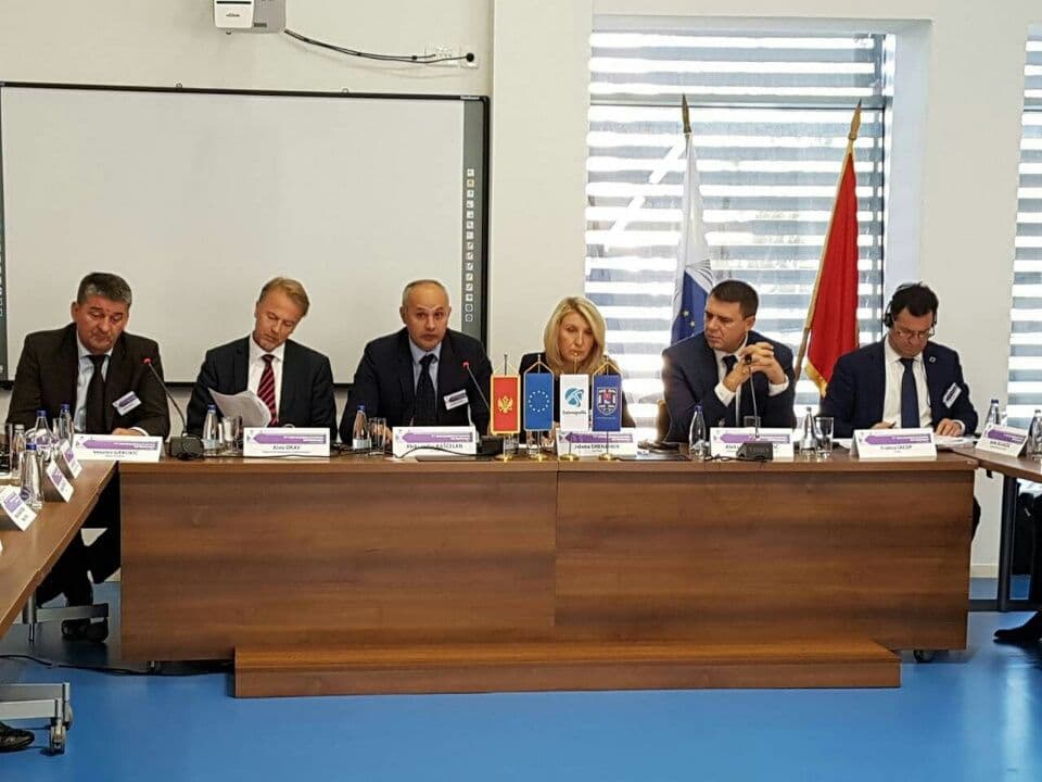 Pregovori sa EU jedinstvena prilika za razvoj crnogorskih opština Pregovori sa EU jedinstvena prilika za razvoj crnogorskih opština