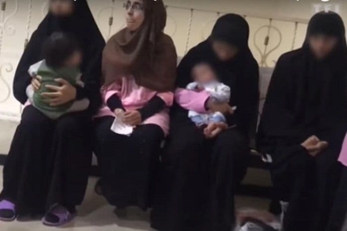 Fanatizovane žene ne daju (ni) đecu Fanatizovane žene ne daju (ni) đecu