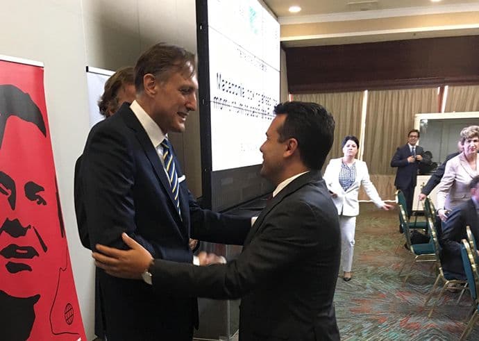 Krivokapić Zaevu: Otvarate perspektivu za sve građane Makedonije Krivokapić Zaevu: Otvarate perspektivu za sve građane Makedonije