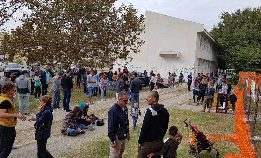 Bar: Predaju peticiju sa potpisima Bar: Predaju peticiju sa potpisima