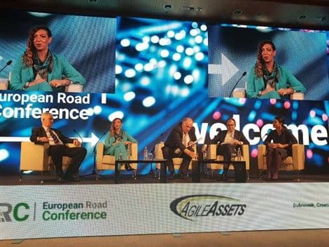 Angelina Živković na panelu "Regionalna saradnja – izazovi i dostignuća" Angelina Živković na panelu "Regionalna saradnja – izazovi i dostignuća"