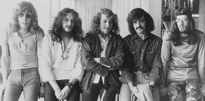 Ludi klinč bluza i folka Ludi klinč bluza i folka