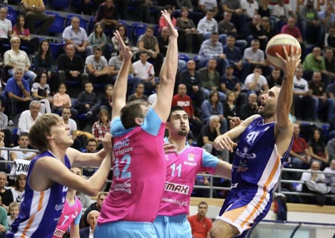 Mega odnijela bodove iz Bara Mega odnijela bodove iz Bara