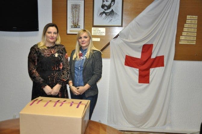 CEDIS donirao centralu i telefone Crvenom krstu CEDIS donirao centralu i telefone Crvenom krstu