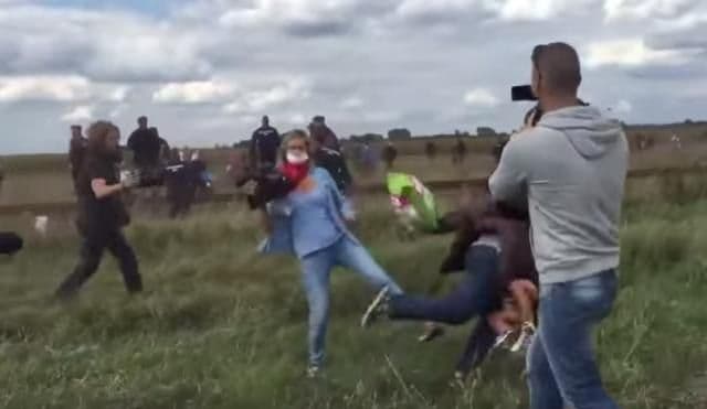 Oslobođena snimateljka koja je šutirala migrante Oslobođena snimateljka koja je šutirala migrante