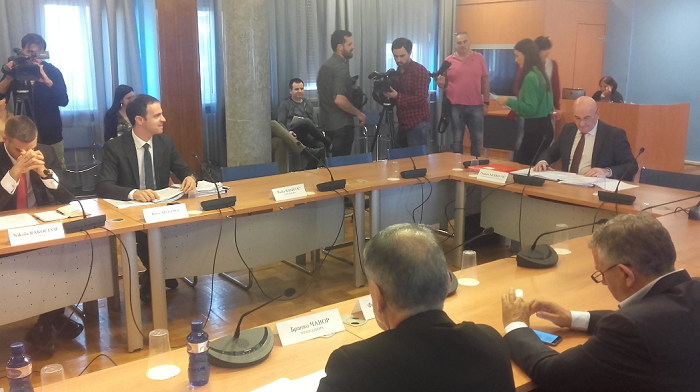 Nurković: Limitirani kapaciteti aerodroma, neophodne investicije Nurković: Limitirani kapaciteti aerodroma, neophodne investicije