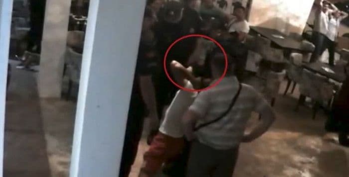 Policija o snimcima prebijanja u Ulcinju: Postupićemo u skladu sa odlukom suda Policija o snimcima prebijanja u Ulcinju: Postupićemo u skladu sa odlukom suda