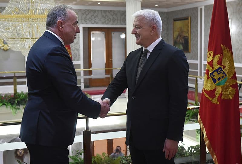 Naša jasna vizija izgradila je i osnažila institucije kao temelje pravne države Naša jasna vizija izgradila je i osnažila institucije kao temelje pravne države