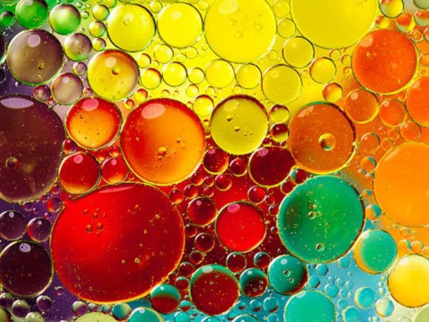 Crvena pomjera granice, ljubičasta strahove, a žuta? Foto: Novosti.rs