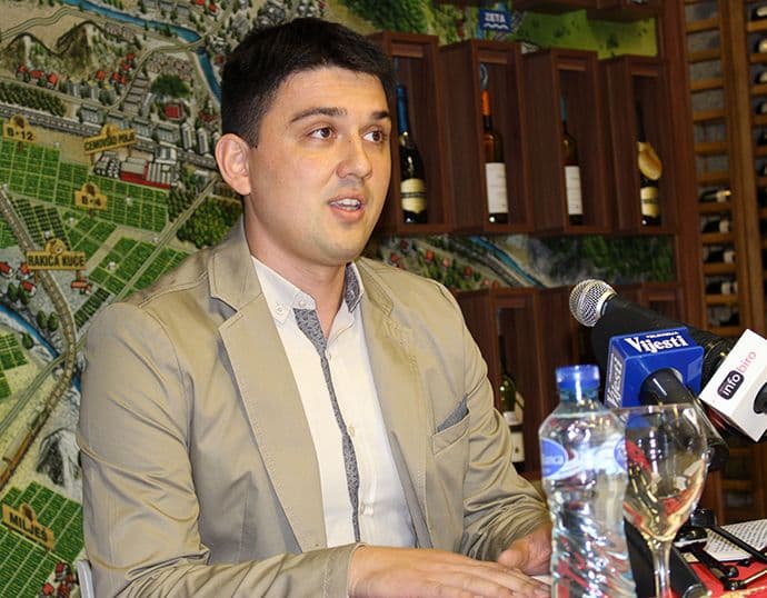 ,,Progurali“ zahtjev za ukidanje uvoza vina ,,Progurali“ zahtjev za ukidanje uvoza vina