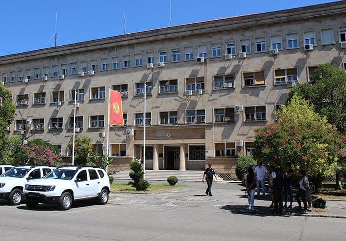 MUP umjesto 72 sata traži pet dana za predizborne aktivnosti MUP umjesto 72 sata traži pet dana za predizborne aktivnosti