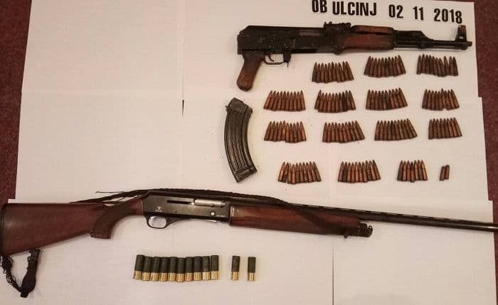 Ulcinjanin osumnjičen za nasilje u porodici, oduzeto oružje Ulcinjanin osumnjičen za nasilje u porodici, oduzeto oružje