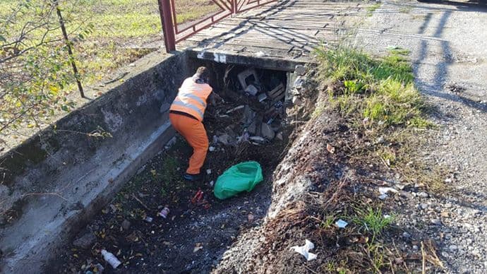 Očišćen dio Mosorskog potoka Očišćen dio Mosorskog potoka